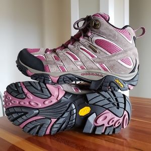 9.5 Blush pink Merrell Womens Moab 2 Mid Waterproof